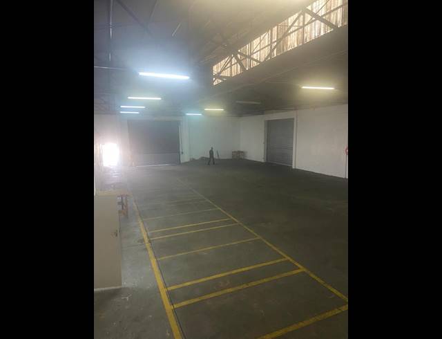 INDUSTRIAL PROPERTY TO RENT IN DEAL PARTY